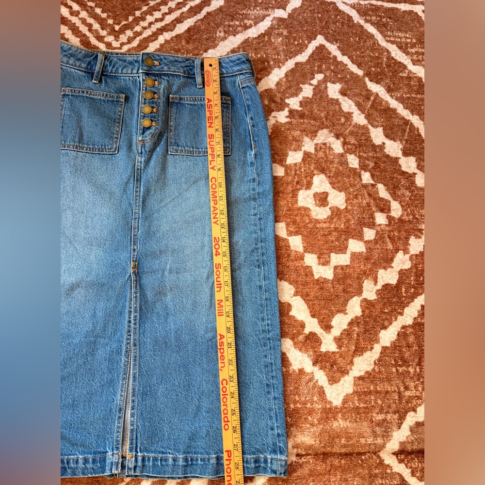 BRAND NEW- Ann Taylor Blue Skirt with Front Patch Pockets - Picture 4 of 6